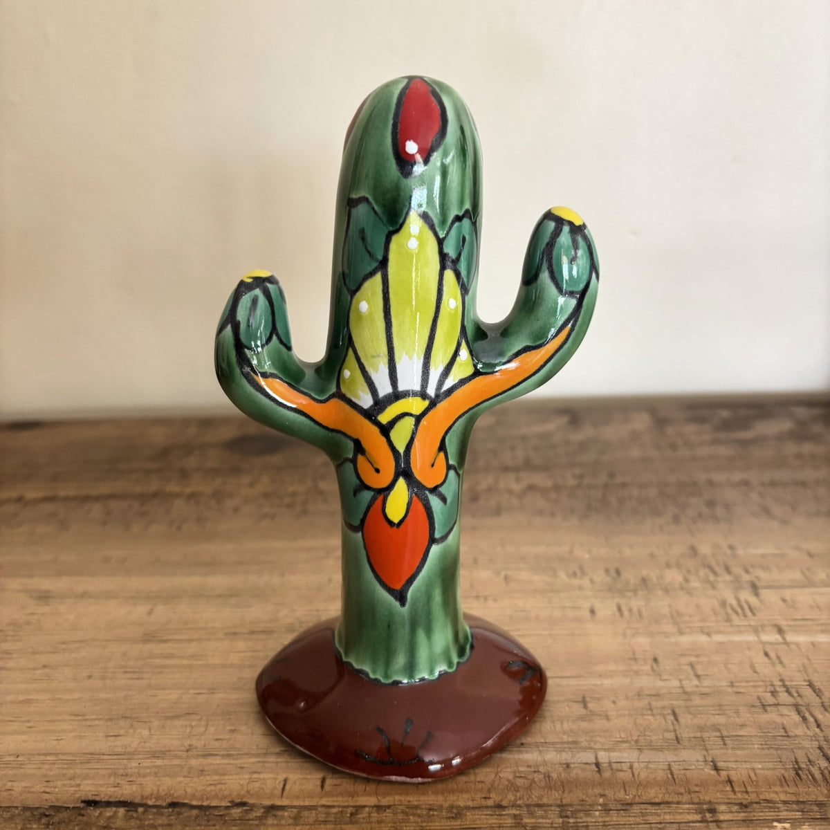 Talavera Saguaros